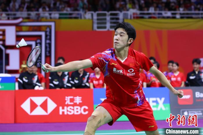 印尼队在江西南昌的世青赛团体赛中以110比103击